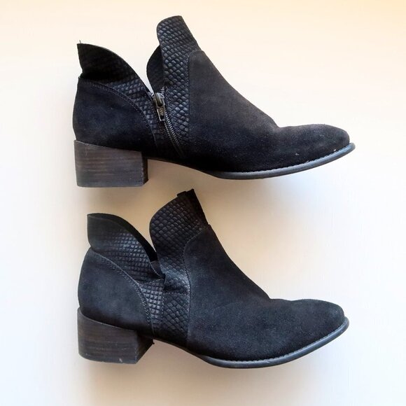 Seychelles Revolve Black Suede Leather Block Heel Ankle Boots / Booties Size 8.5 - Picture 5 of 12